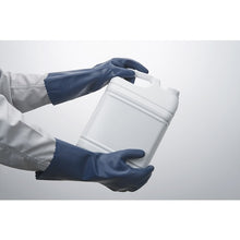 Load image into Gallery viewer, Chemical Protective Nitrile Gloves CN750-L SHOWA