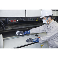 Load image into Gallery viewer, Chemical Resistant Gloves CS710-XL SHOWA