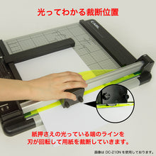 Load image into Gallery viewer, Rotary Trimmer DC-210N CARL