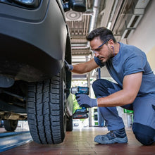 Load image into Gallery viewer, Cordless Impact Wrench 06019K4051 BOSCH