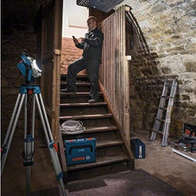 Load image into Gallery viewer, Cordless LED Light GLI18V-2200CSET BOSCH