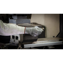 Load image into Gallery viewer, Cut-Resistant Gloves HyFlex 11-755  11-755-9  Ansell

