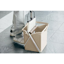 Load image into Gallery viewer, Daily Clean Mop Squeezer  181582  CONDOR
