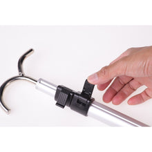 Load image into Gallery viewer, Round Aluminum Telescopic Hand Hook  400631 SL TKG900  SLIK
