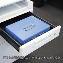 Load image into Gallery viewer, Cash Box  CB-8400-B  CARL
