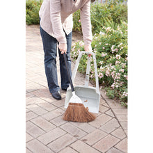 Load image into Gallery viewer, Fern Broom Short Handle  CL-388-000-0  TERAMOTO
