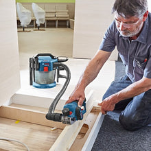 Load image into Gallery viewer, Cordless Planer  GHO10.8V-20HSET  BOSCH
