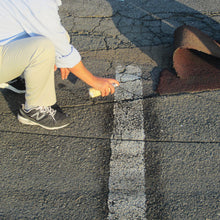 Load image into Gallery viewer, Undercoating Spray For Floor Sign  00001-03632  ATOMPAINT
