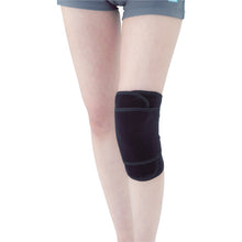 Load image into Gallery viewer, Summer Knee Wrap  000-2029  DAIYA
