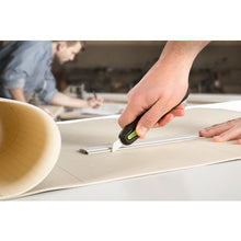 Load image into Gallery viewer, Auto-Retractable Utility Knife  10554  slice
