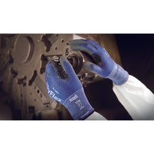 Load image into Gallery viewer, Cut Protection Gloves HyFlex 11-561  11-561-8  Ansell
