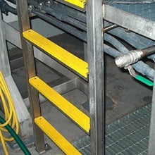 Load image into Gallery viewer, Ladder anti slip step cover  12095  SAFEGUARD
