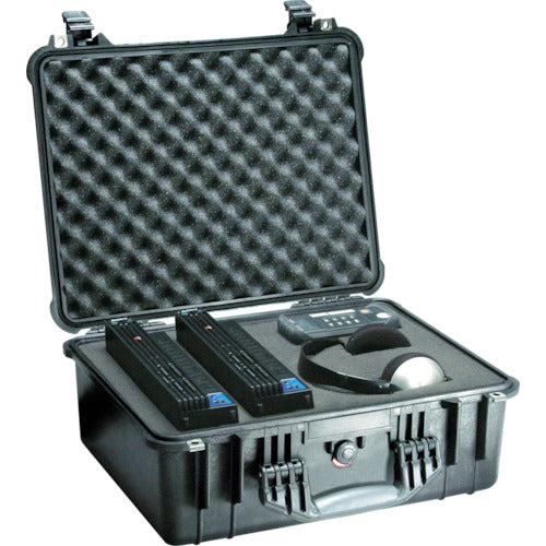 PELICAN Medium Case  1550NFBK  PELICAN