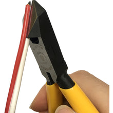 Load image into Gallery viewer, Slant Edge Cutting Nippers  322B-125  VICTOR
