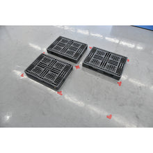 Load image into Gallery viewer, Road Marking Stickers  403013  GREEN CROSS
