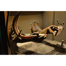 Load image into Gallery viewer, Natural Rubber Blasting Gloves  826  Towaron
