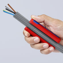 Load image into Gallery viewer, Twist Cut for Corrugated Tubes  9022-01SB  KNIPEX
