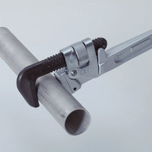 Load image into Gallery viewer, Aluminum Pipe Wrench  APW250  LOBSTER
