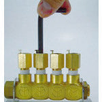 Load image into Gallery viewer, Nipple Connector  CKN-6-01  CHIYODA
