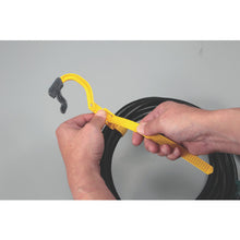 Load image into Gallery viewer, Expand Hook Band  DV-38-B  HATAYA
