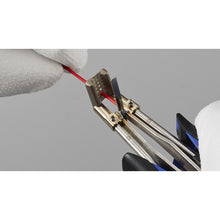 Load image into Gallery viewer, Wire Stripper  FT802-81  HAKKO
