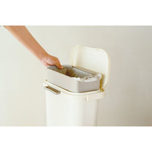 Load image into Gallery viewer, Pail  GBED012  RISU
