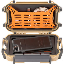 Load image into Gallery viewer, Ruck Case  R40-TAN  PELICAN
