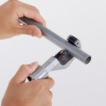 Load image into Gallery viewer, Tube Cutter  TC32  LOBSTER
