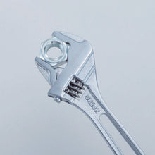 Load image into Gallery viewer, Hybrid Adjustable Angle Wrench X  UM24XG  LOBSTER
